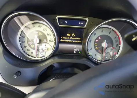 2015 Mercedes-Benz Cla 250 4Matic z USA, uszkodzony, nr VIN WDDSJ4GB9FN275405